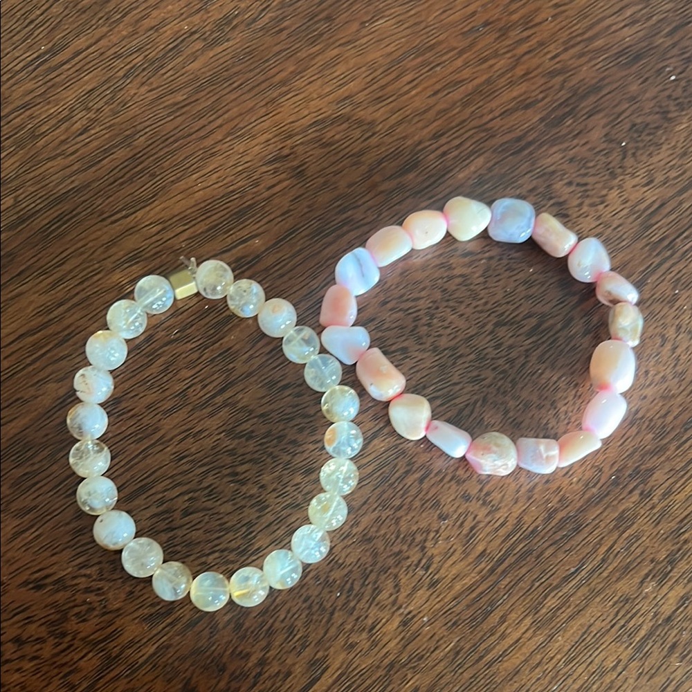 Elegant Beaded Bracelet Set - Pink and Cream